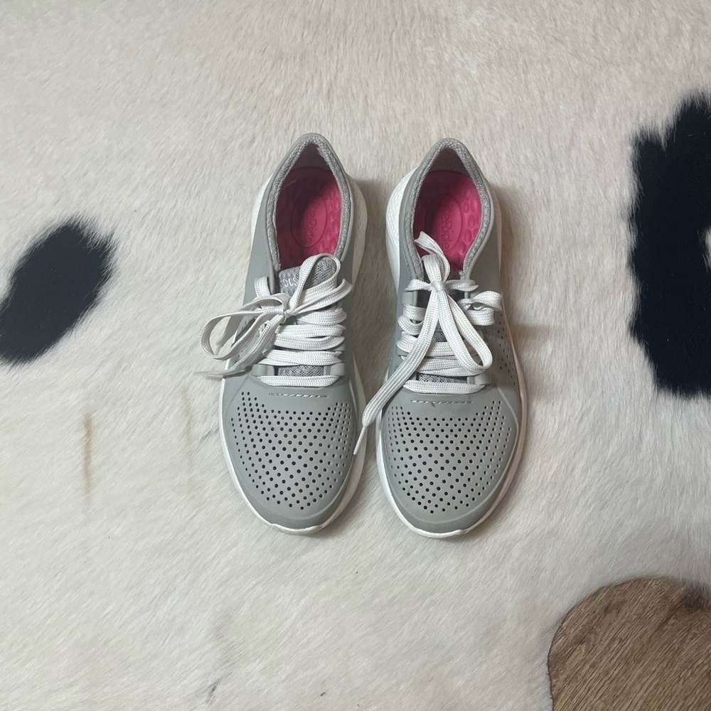 Crocs LiteRide Pacer Gray sneakers - Picture 5 of 10